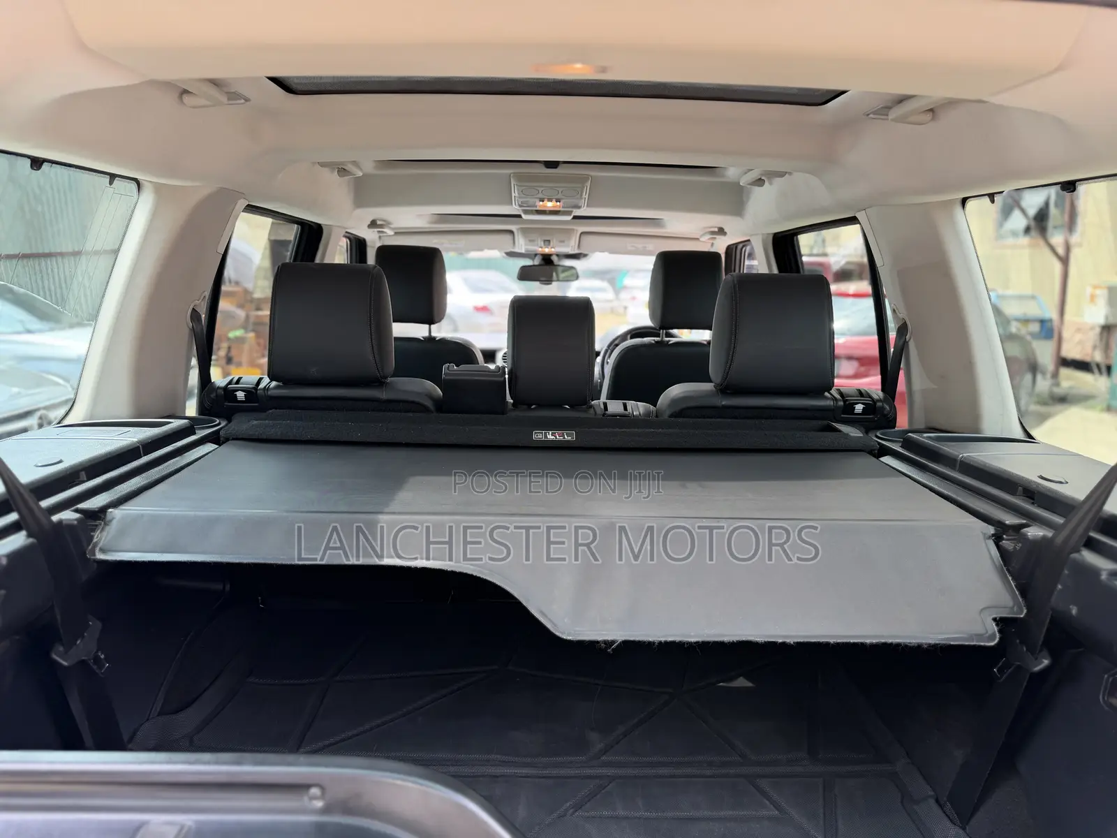 Land Rover Discovery 2015 Silver