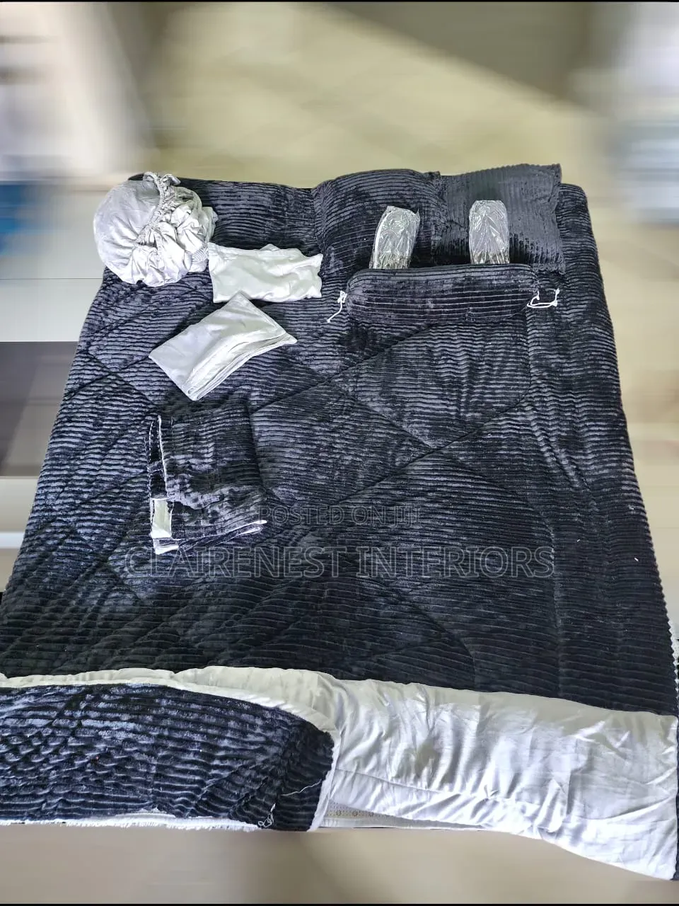 Yellow and Black King Size Bed Velvet Duvets