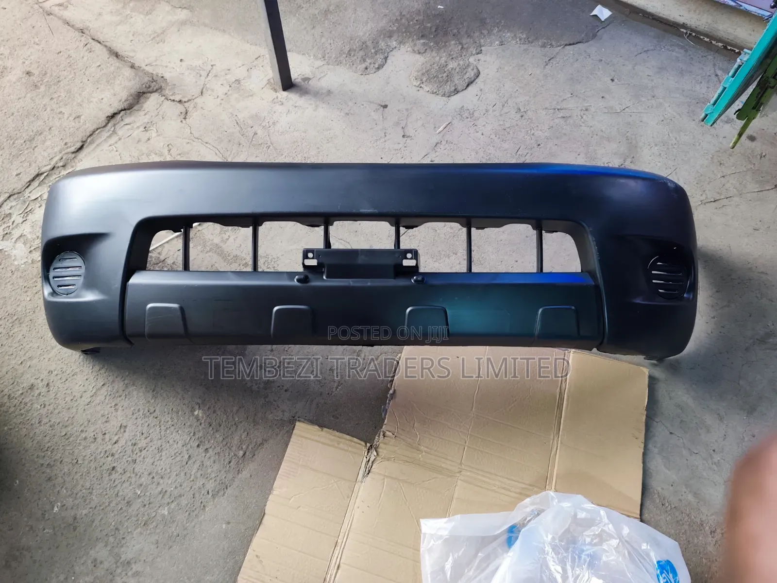 Toyota Hilux Vigo 2004 Front Bumper