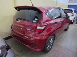 Nissan Note 2019 Red