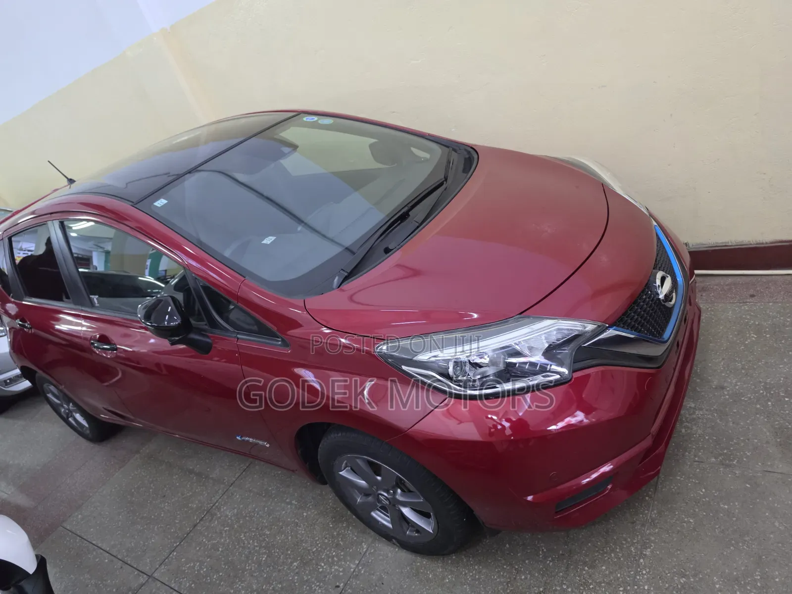 Nissan Note 2019 Red