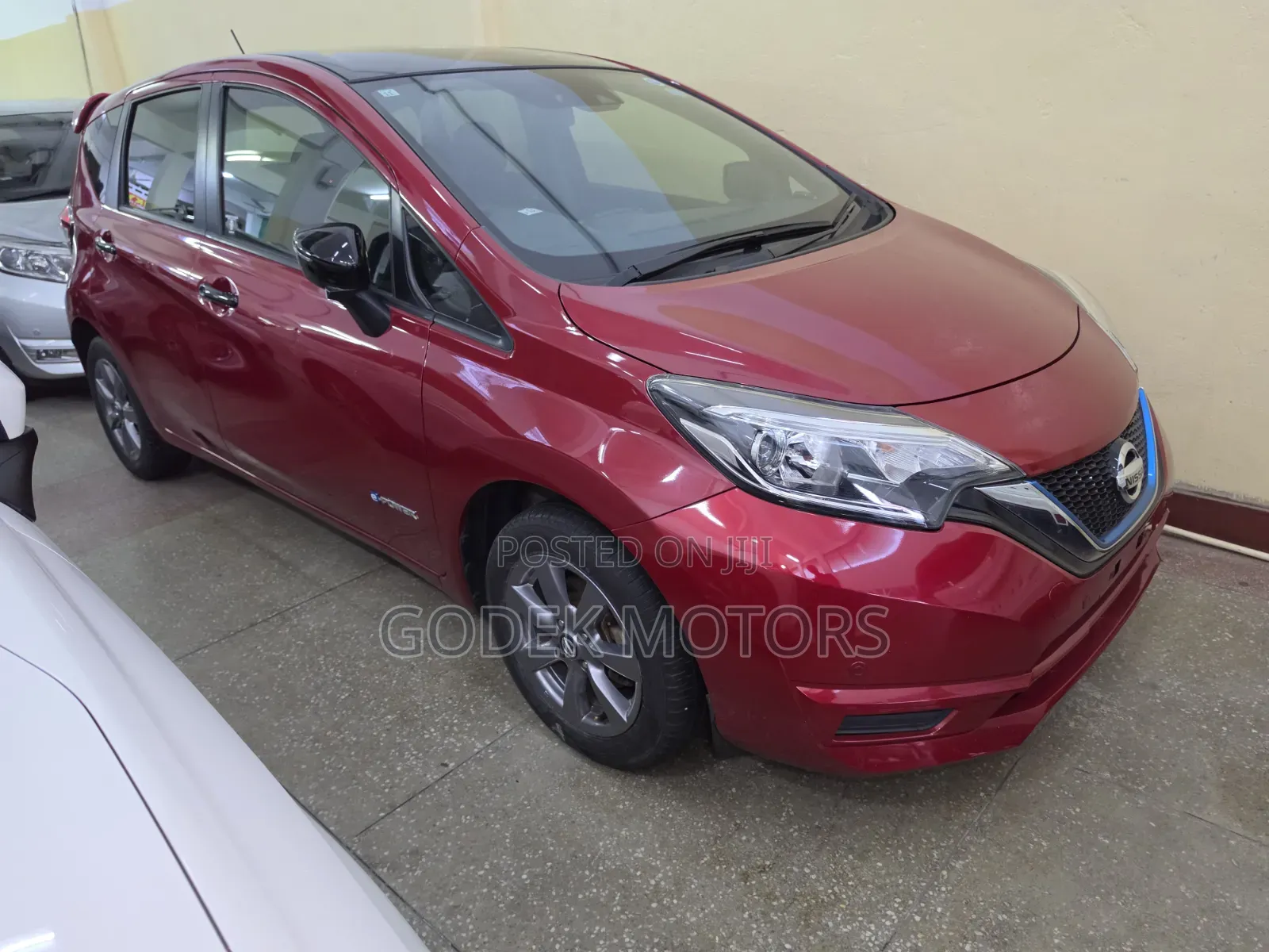 Nissan Note 2019 Red