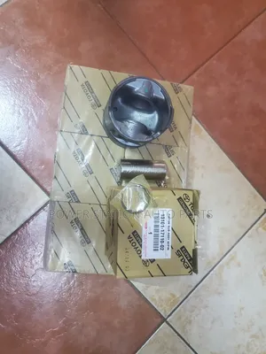 Toyota Landcruiser 100 Series Engine Piston