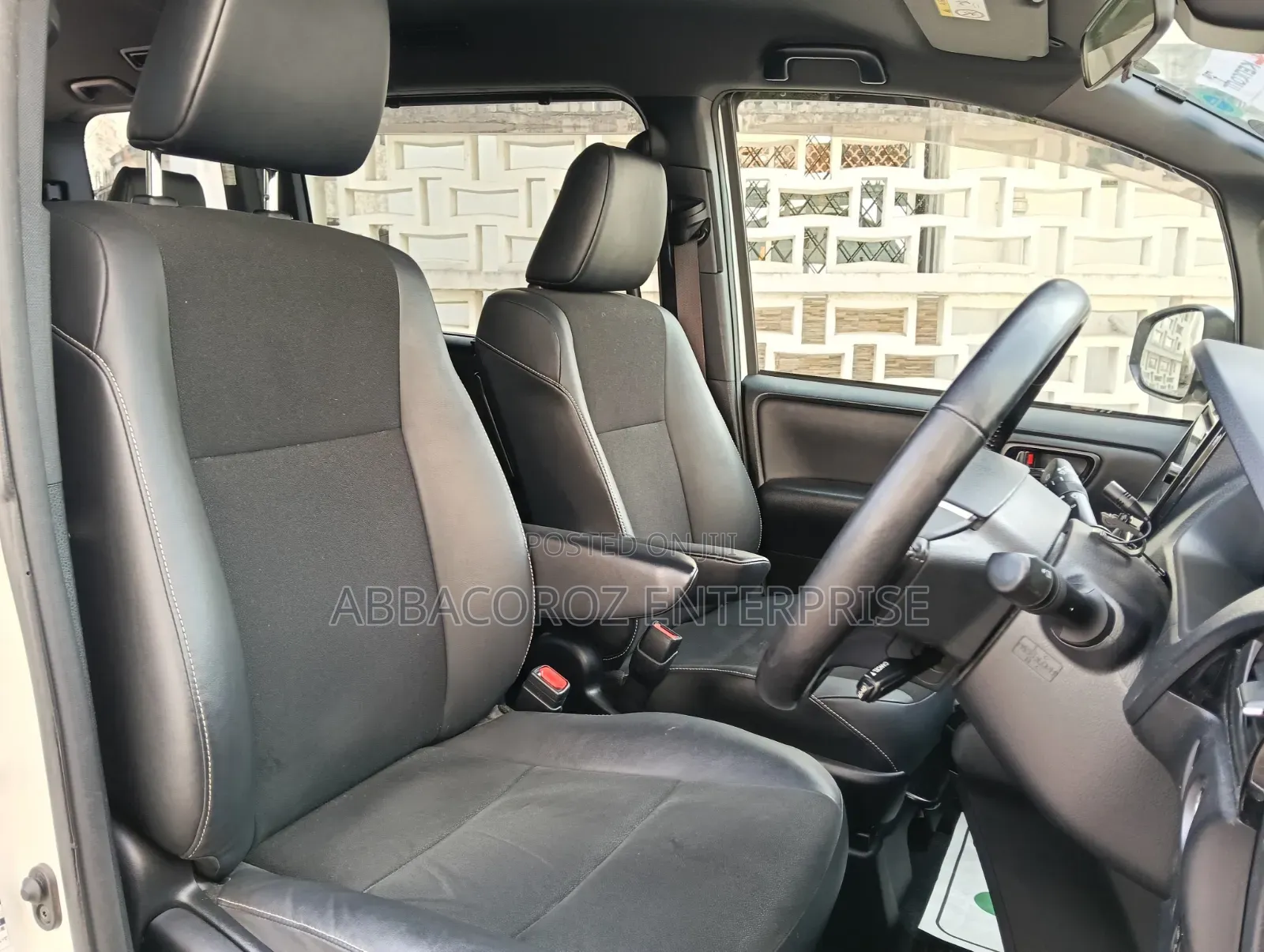 Toyota Noah 2019 Pearl
