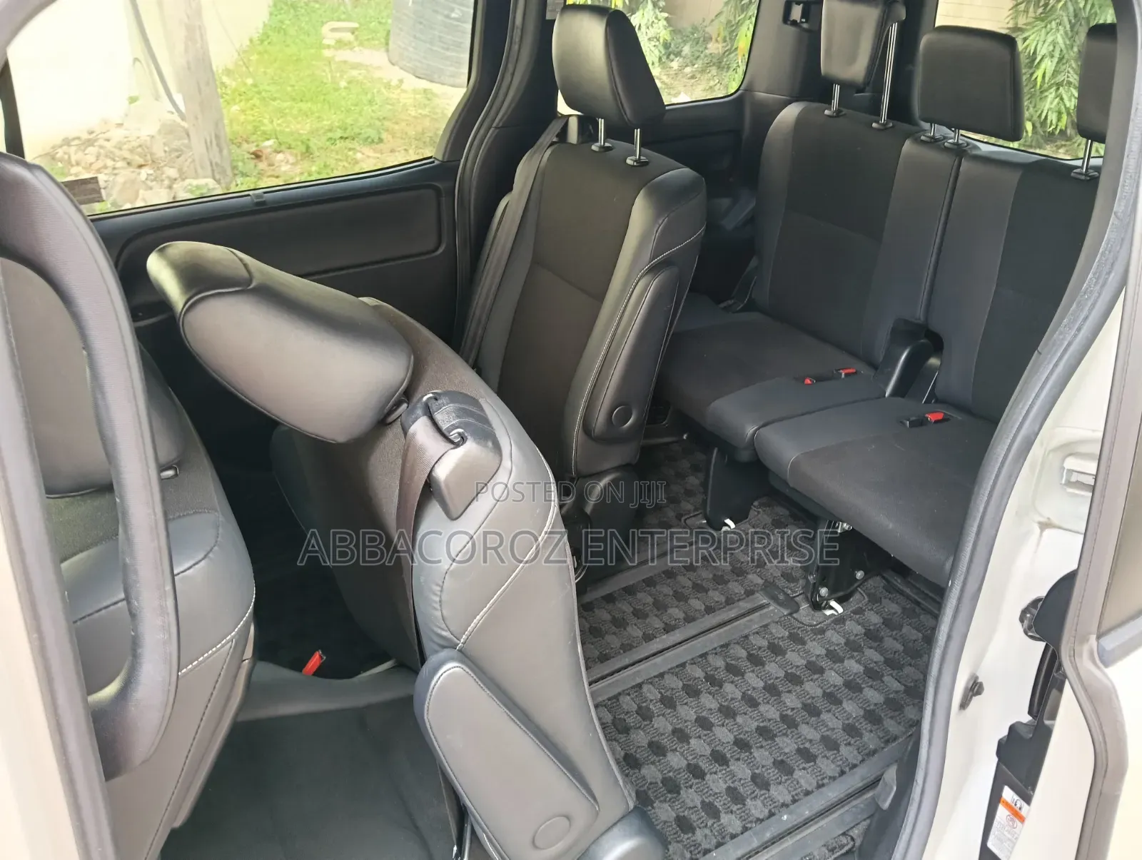 Toyota Noah 2019 Pearl