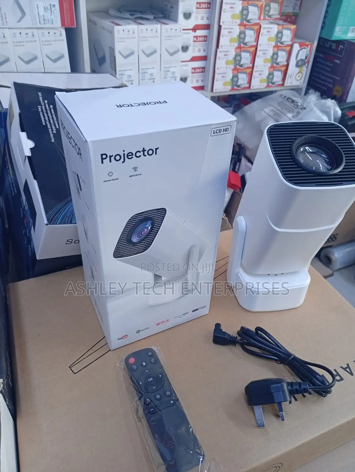 High Performance F800 Android 13 Projector – Wireless Smart Projector