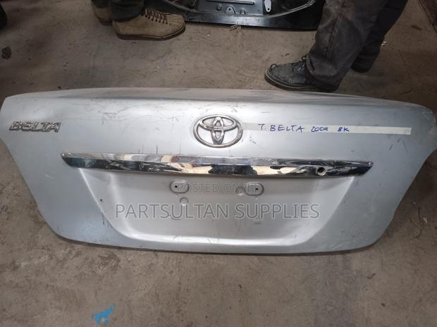 Tailgate Toyota Belta 2008 - main view