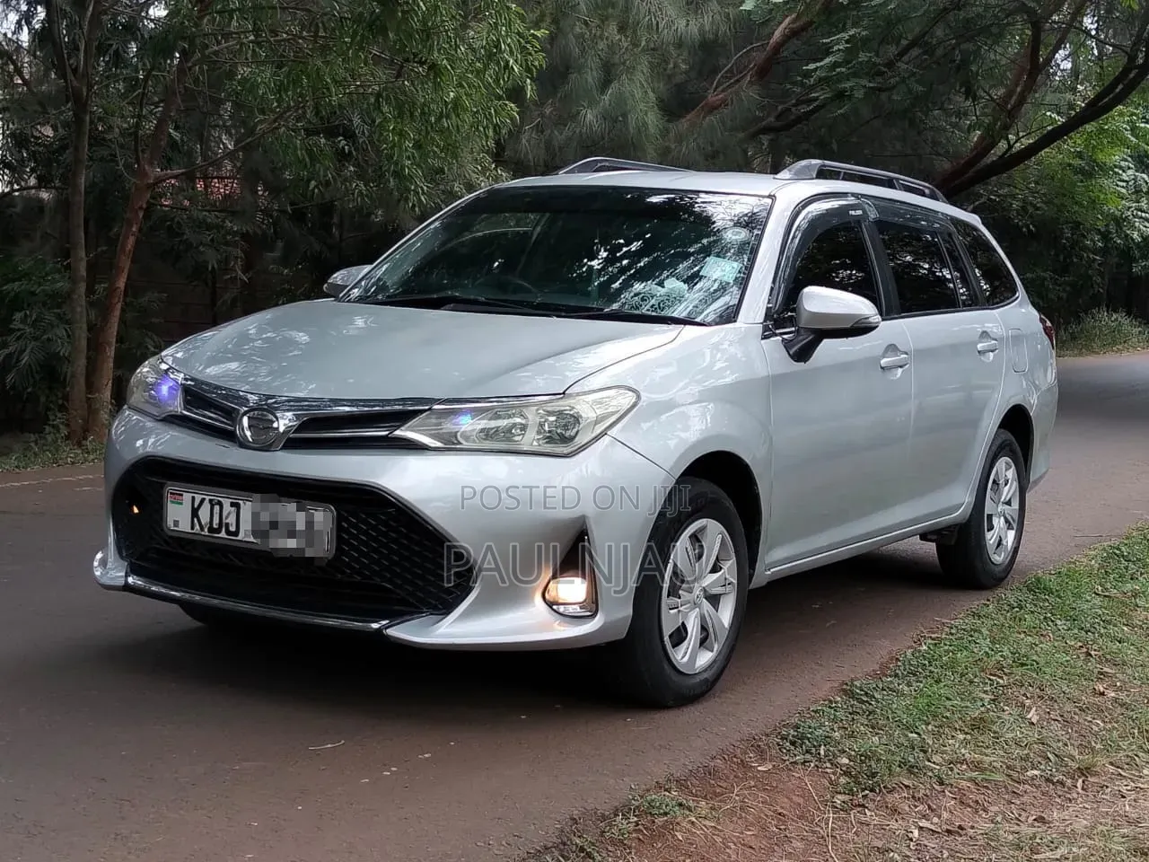 Toyota Corolla Fielder 2016