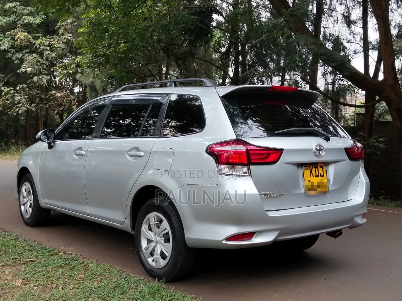 Toyota Corolla Fielder 2016