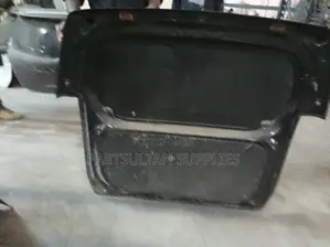Tailgate Nissan X-Trail 2010