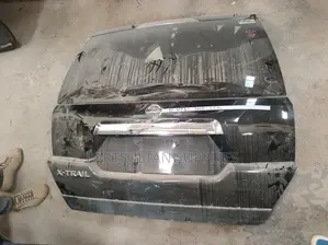 Tailgate Nissan X-Trail 2010