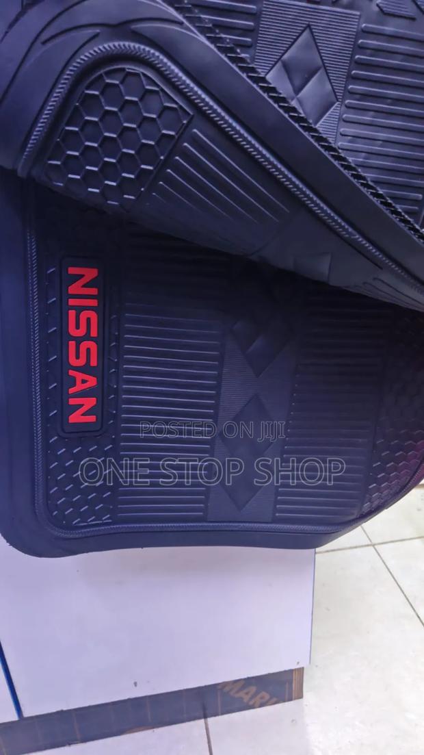 Nissan Floor Mats With Diamond Textured Nonslip Pattern