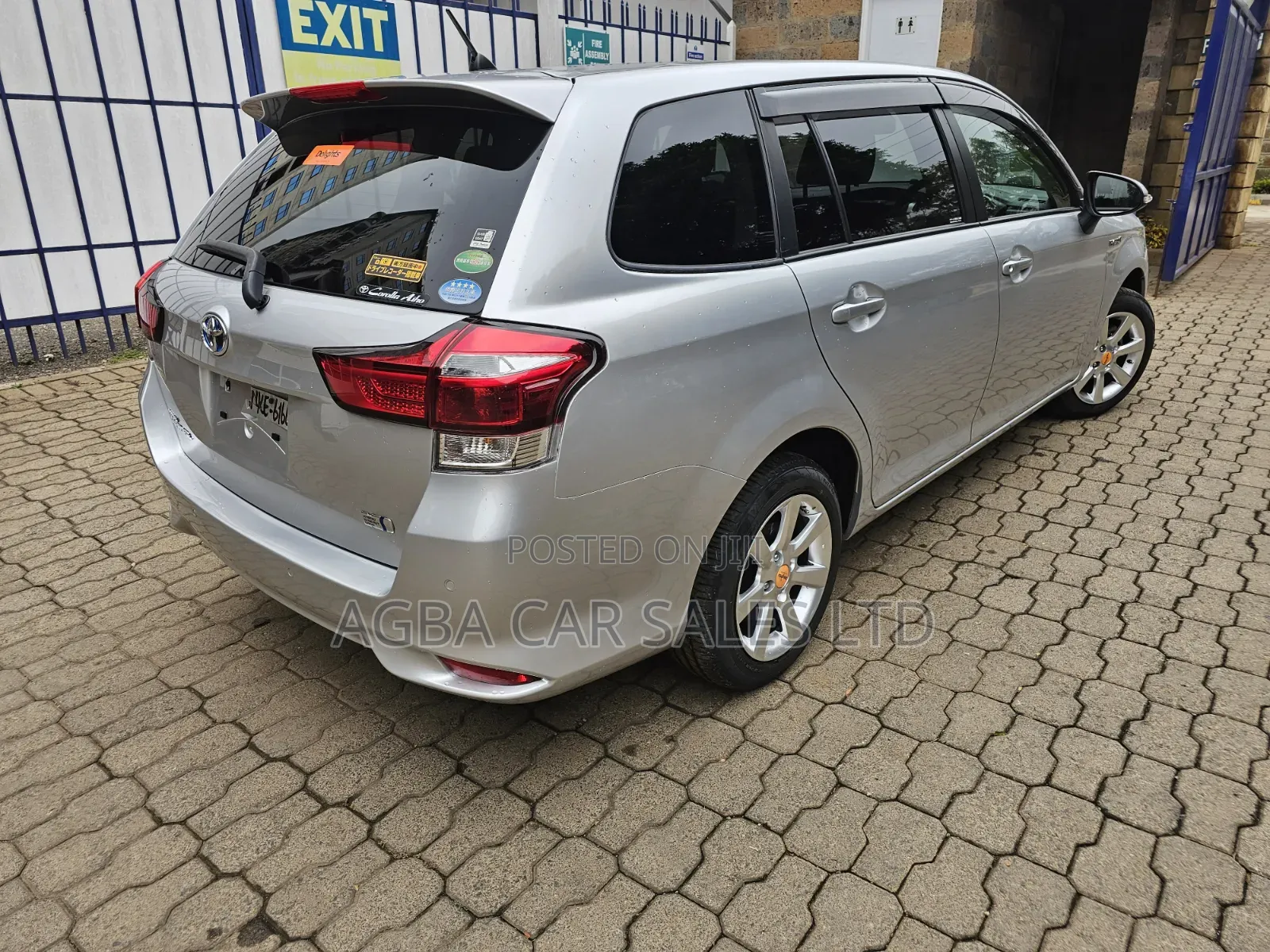 Toyota Corolla Fielder 2019 Silver