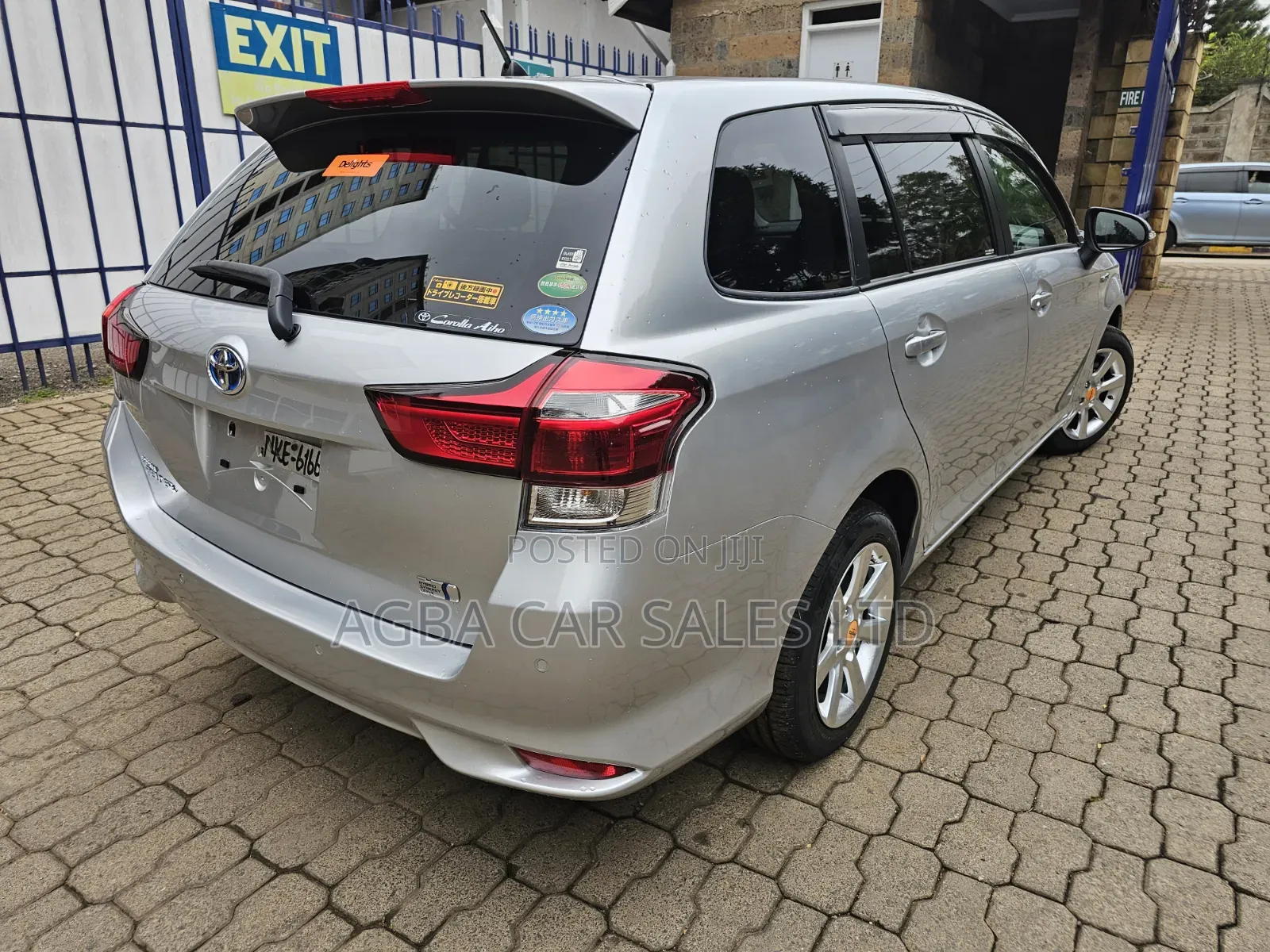 Toyota Corolla Fielder 2019 Silver