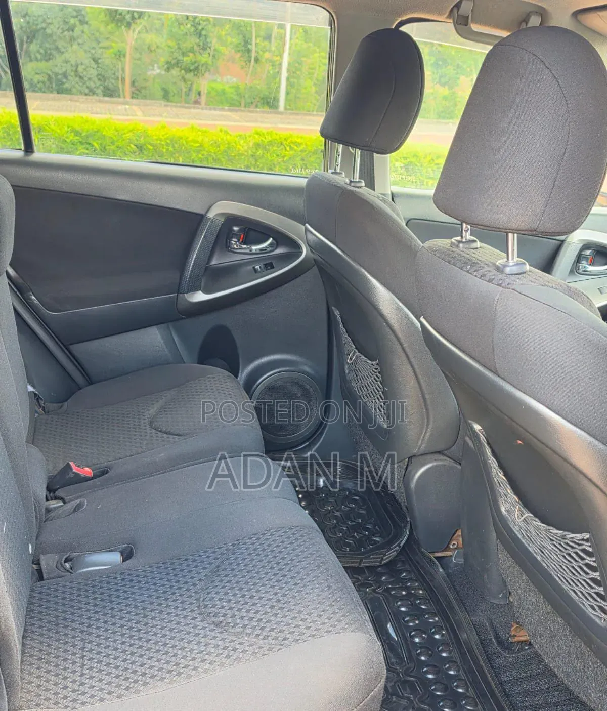 Toyota Vanguard 2010 Black