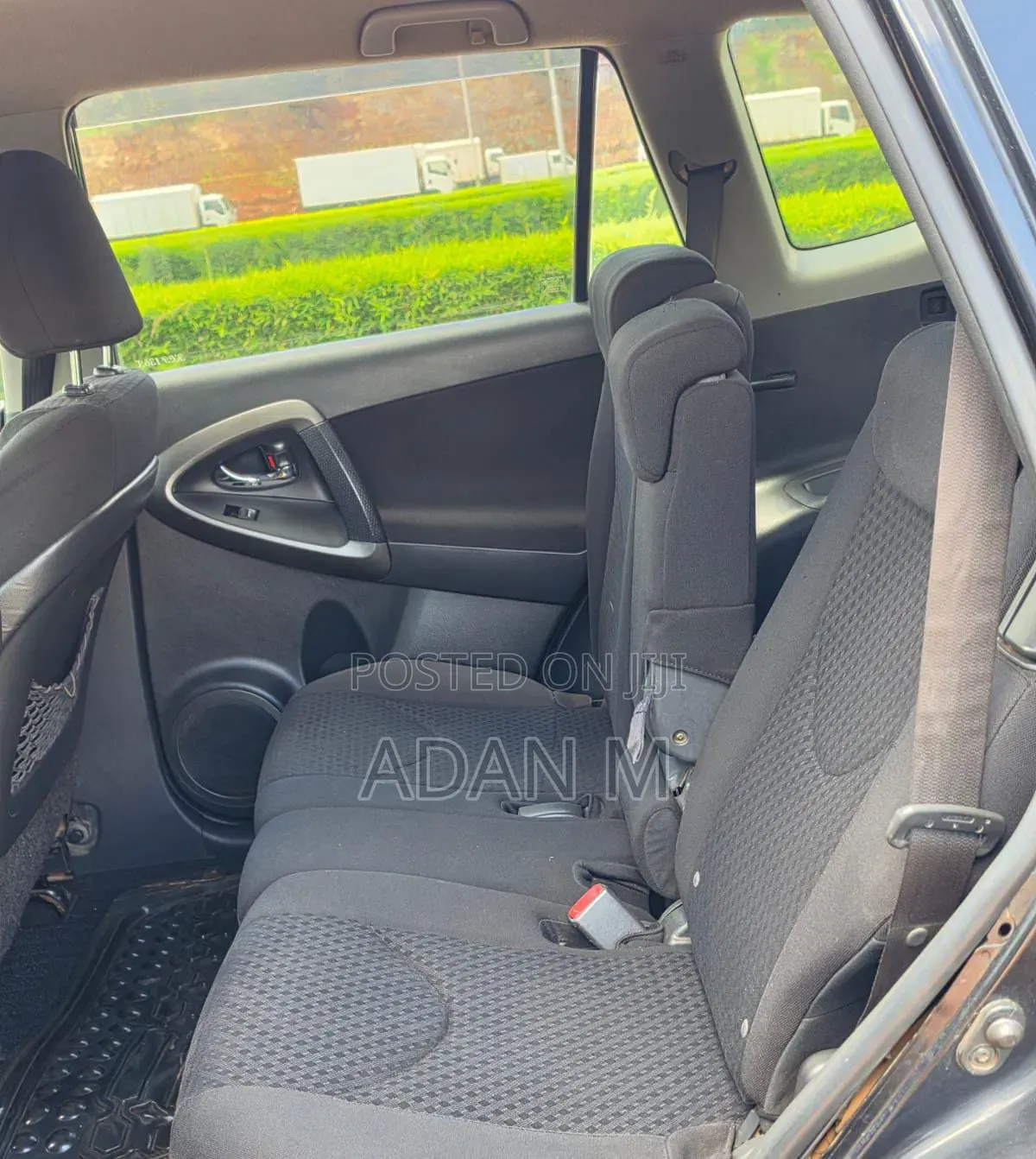Toyota Vanguard 2010 Black
