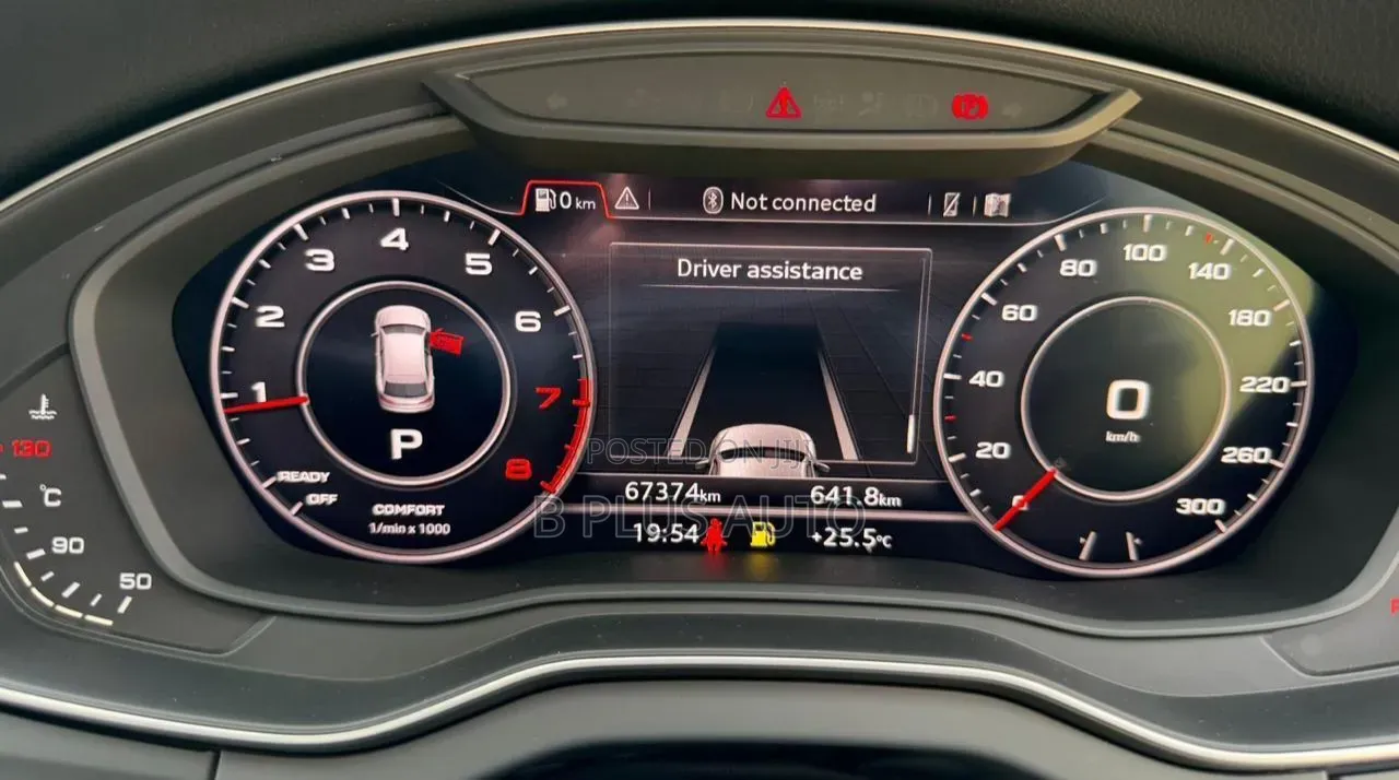 Audi Q5 2.0T Premium AWD quattro 2019 Black