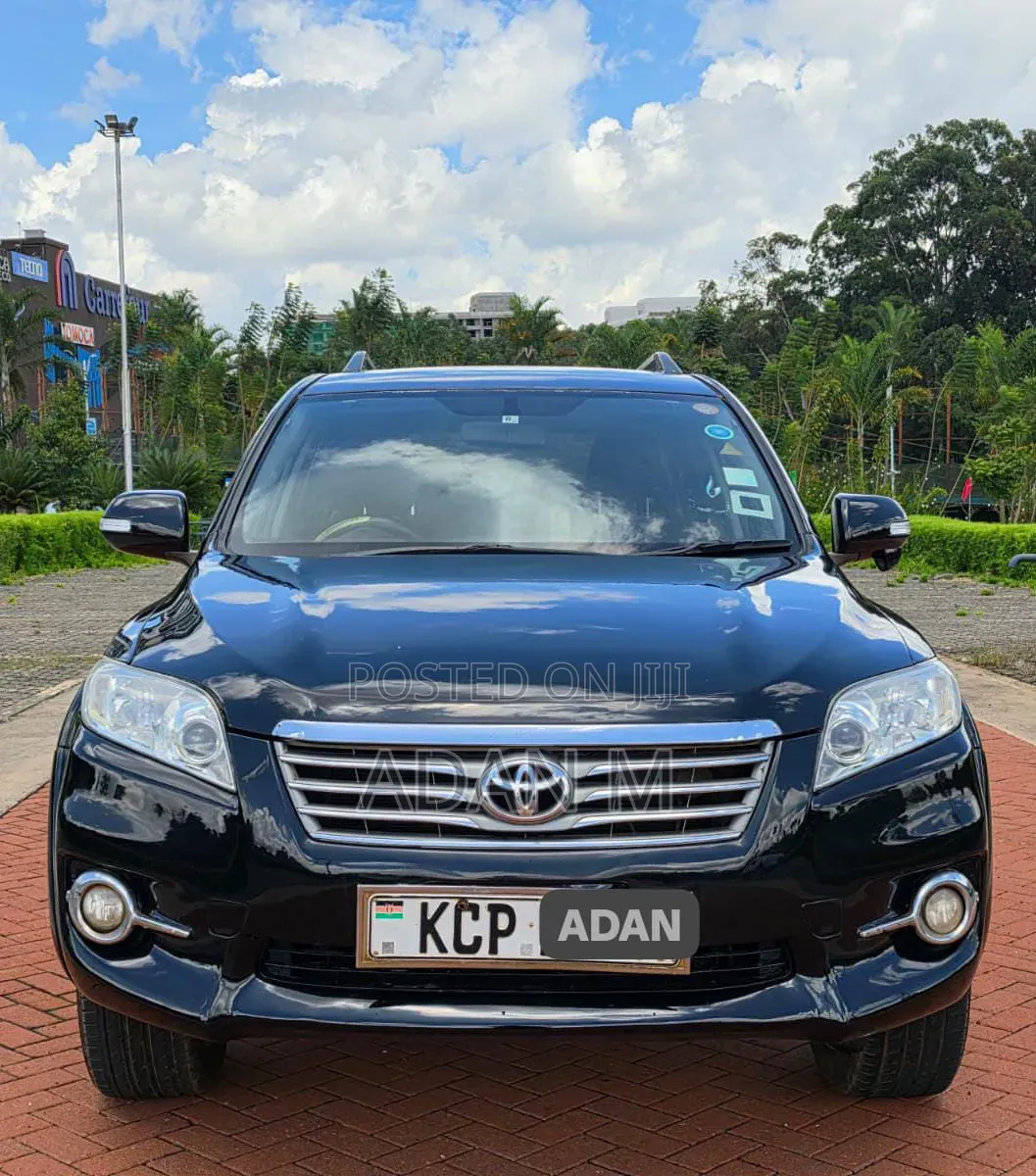 Toyota Vanguard 2010 Black