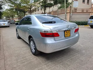 Toyota Premio 2010 Silver