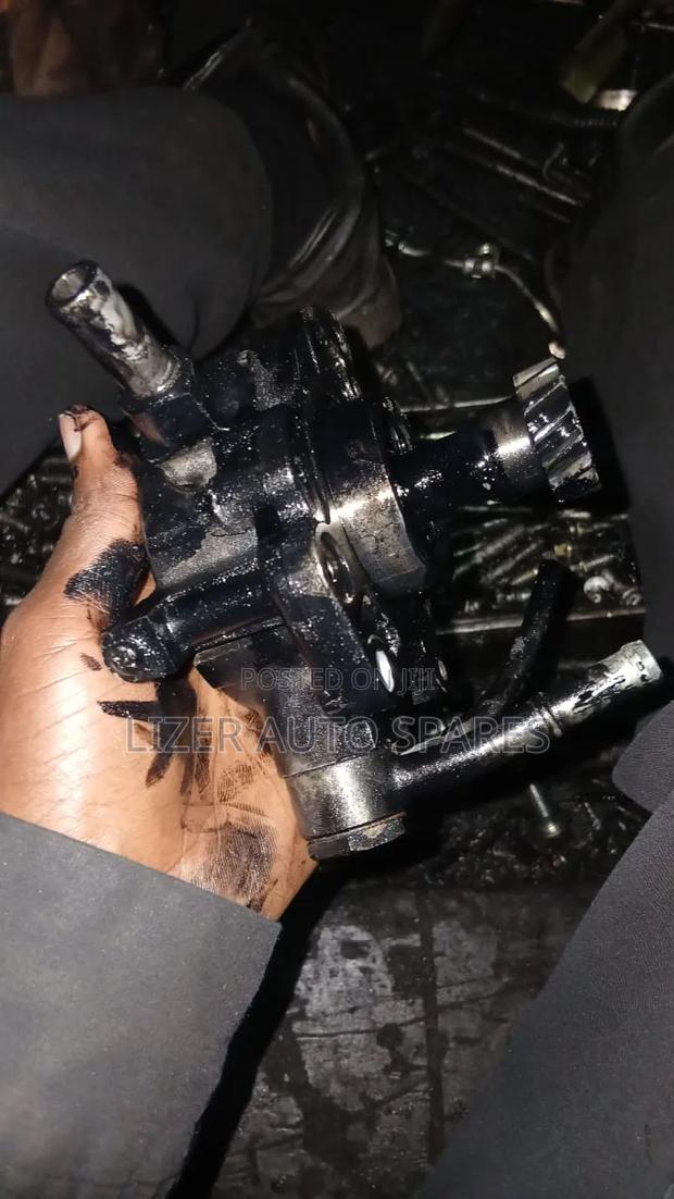 Power Steering Pump Pajero