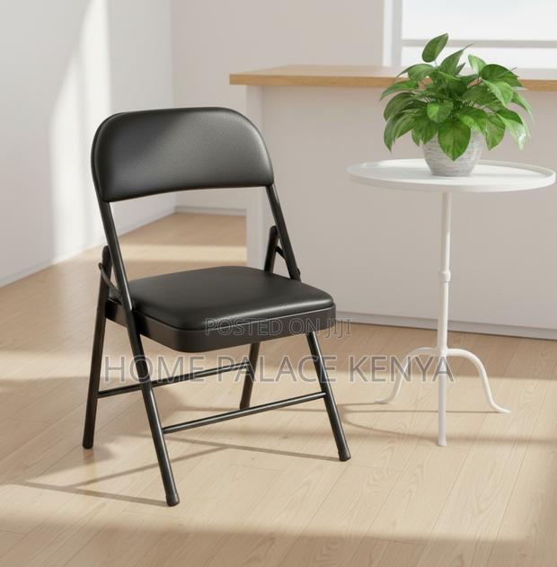 Foldable Chair: Comfortable Leather Guest Waiting Chair