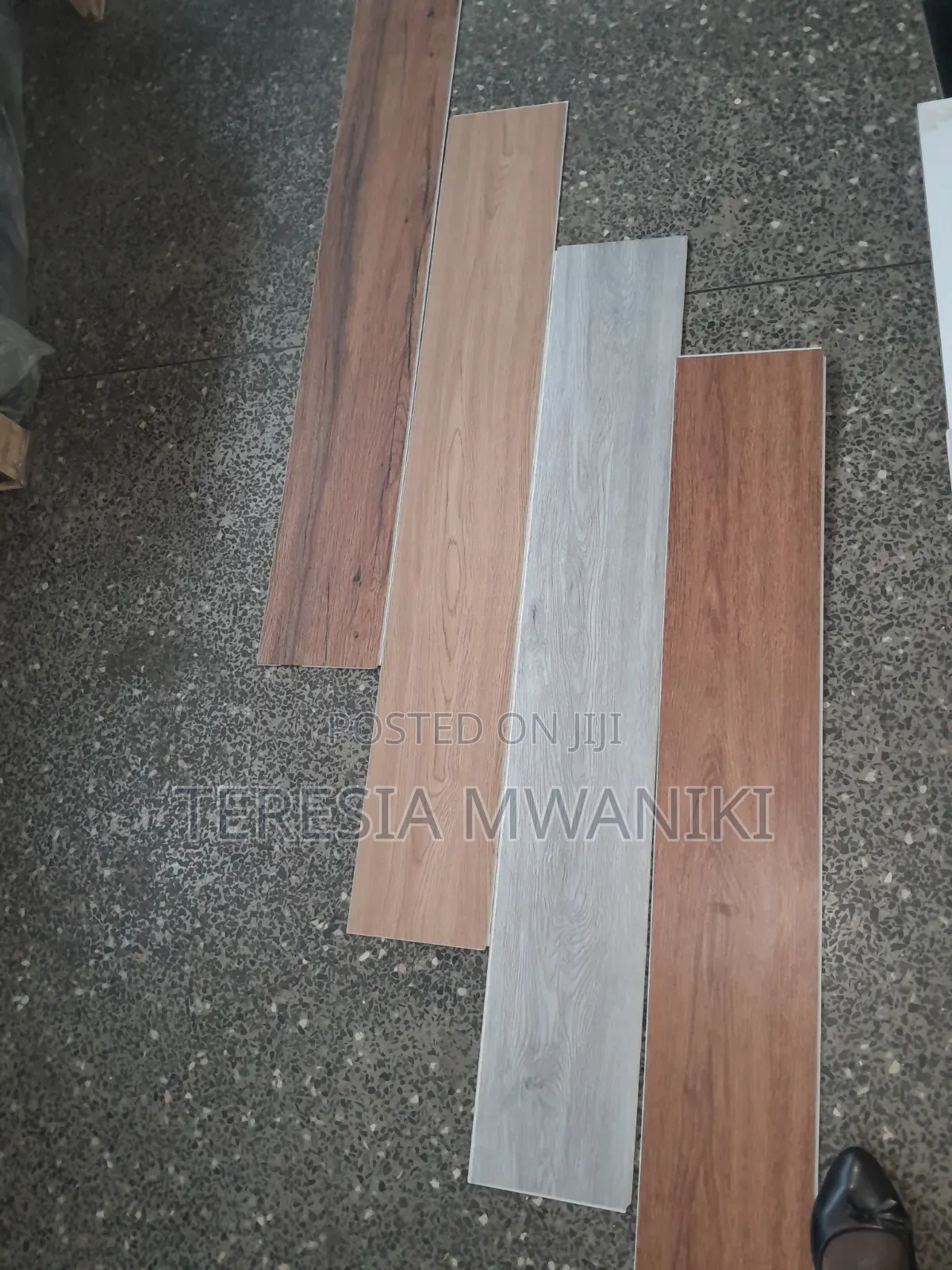 SPC 5mm ( Flooring Materials)