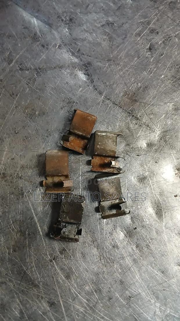 Brake Pads Locks Lancer - thumbnail 2