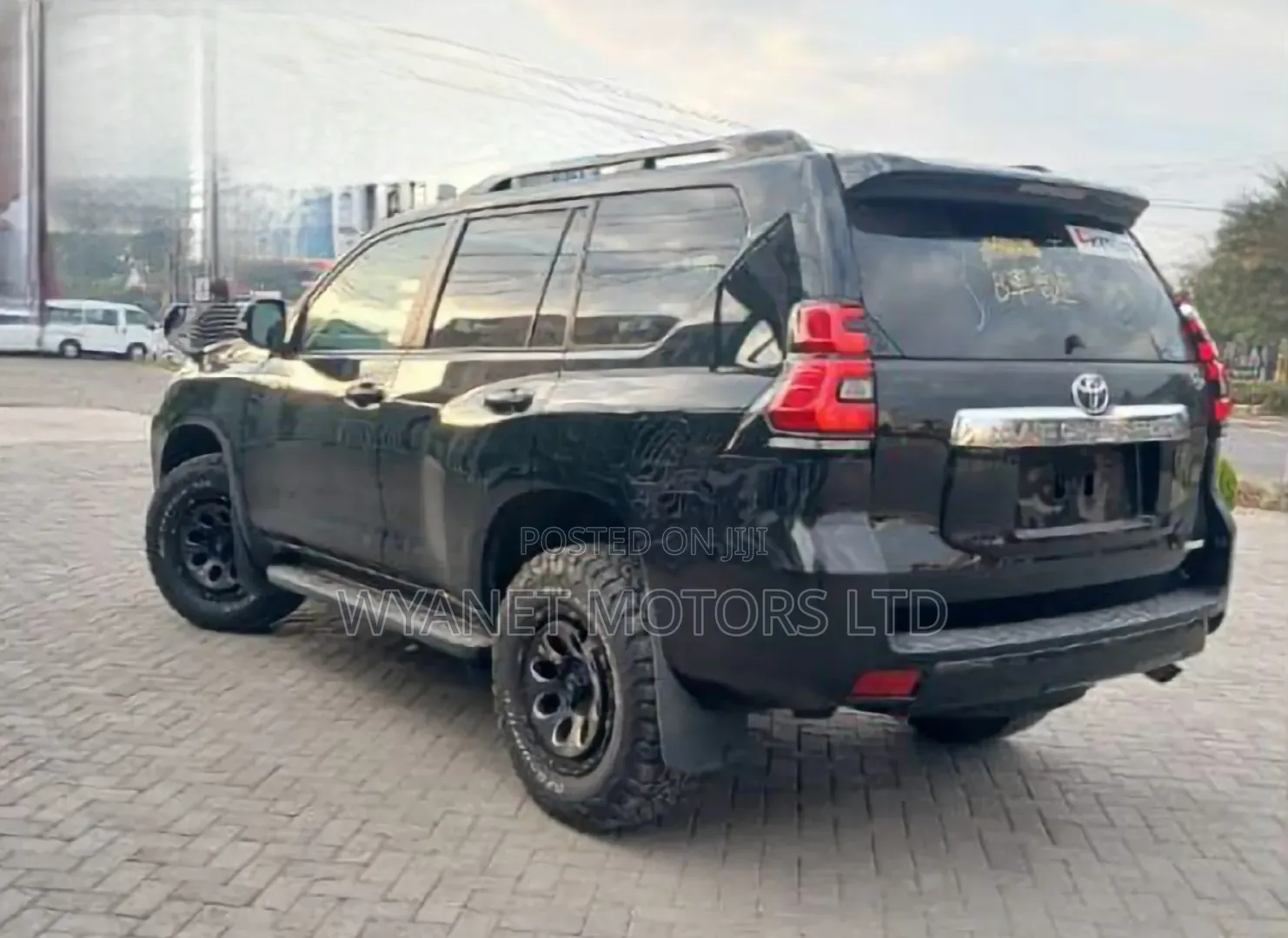 Toyota Land Cruiser Prado 2019 Black