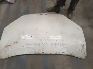 Bonnet Toyota Wish 2005