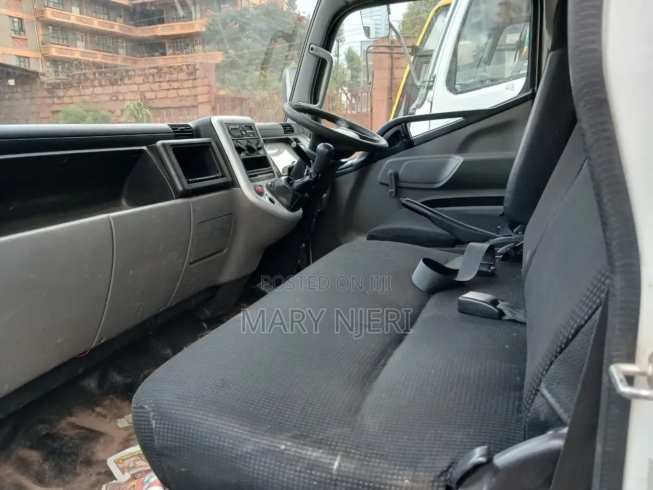 Mitsubishi Canter Hd Is