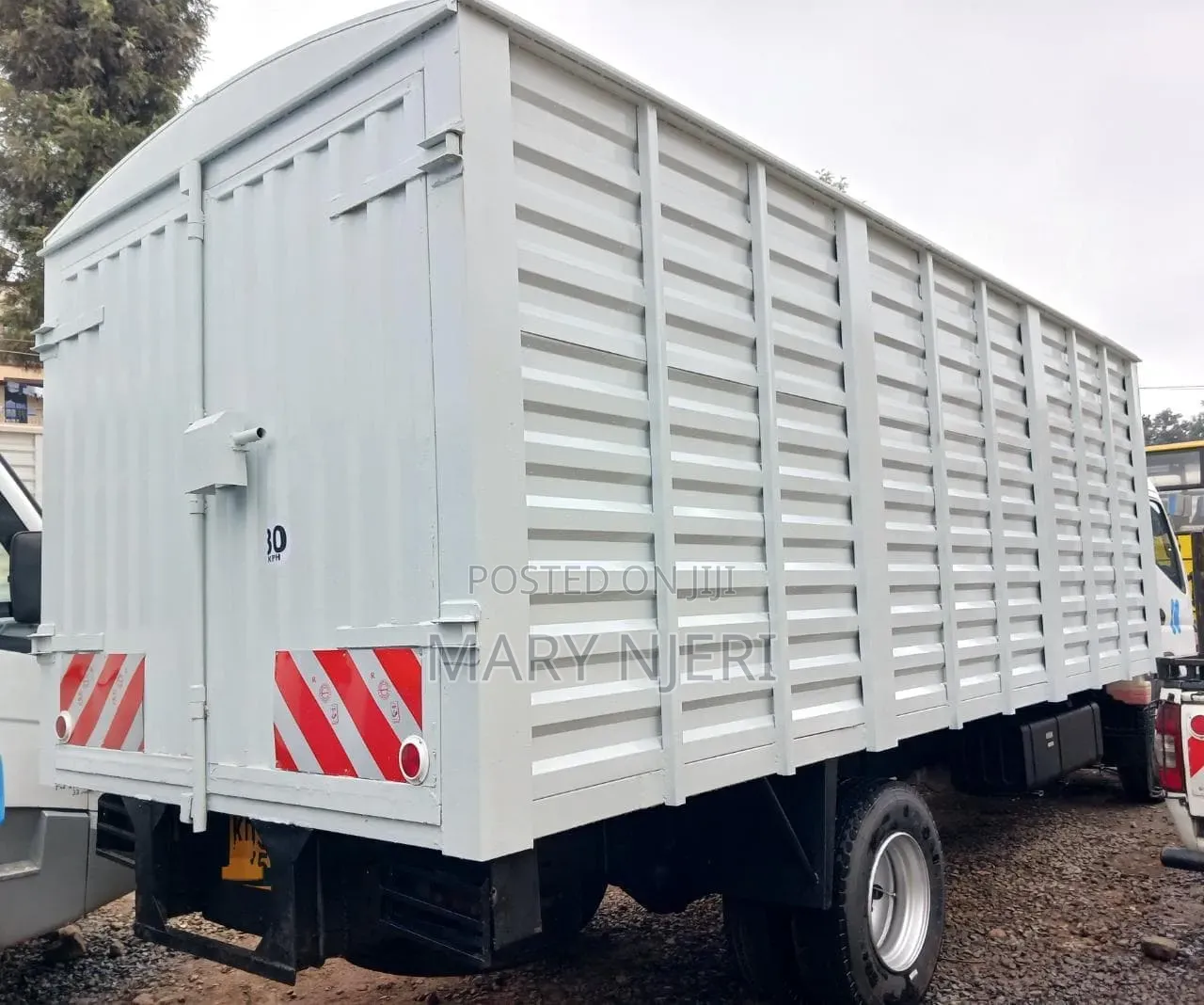 Mitsubishi Canter Hd Is