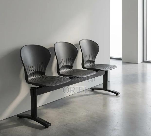 Office Bench : 3-Seater Plastic Waiting Linked Bench