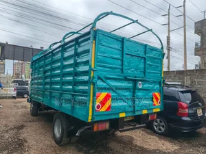 Isuzu Truck