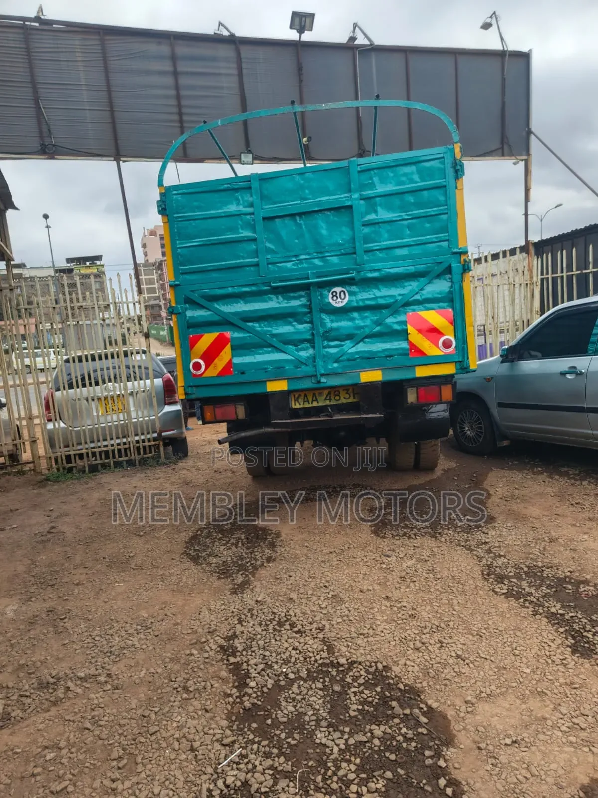 Isuzu Truck