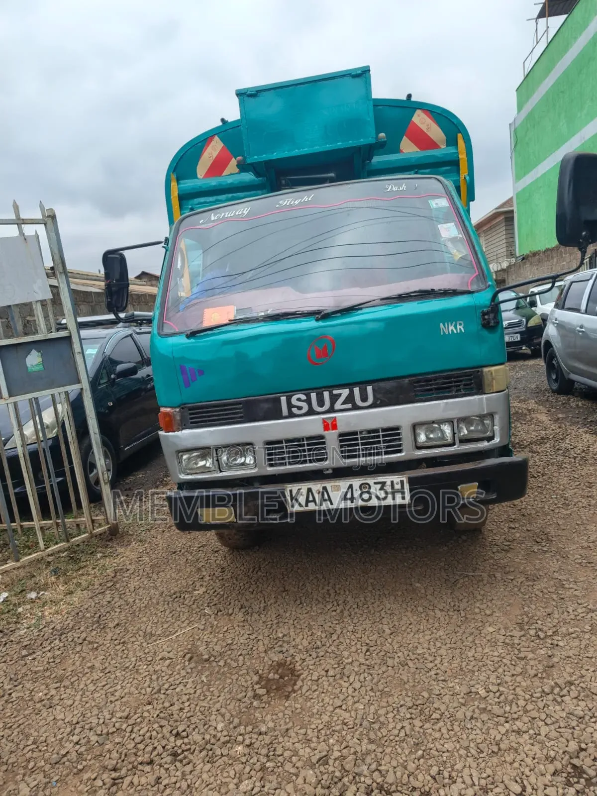Isuzu Truck
