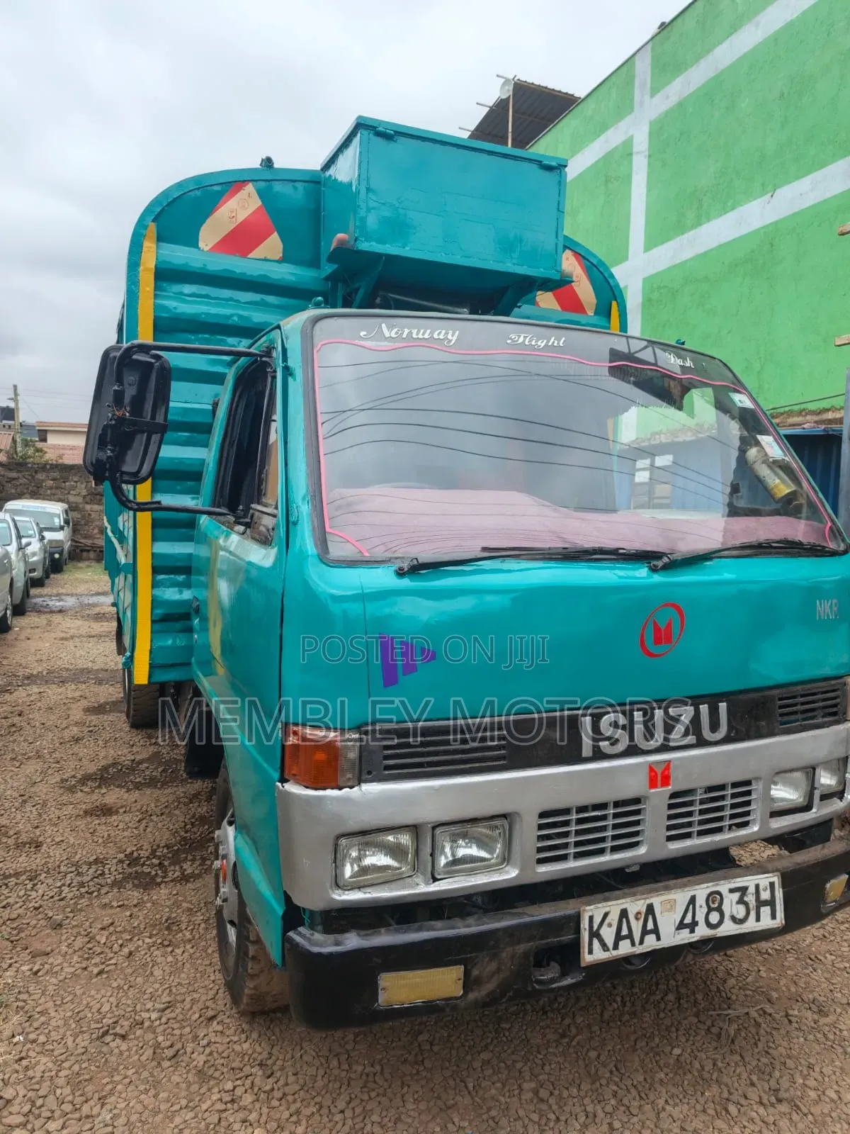 Isuzu Truck