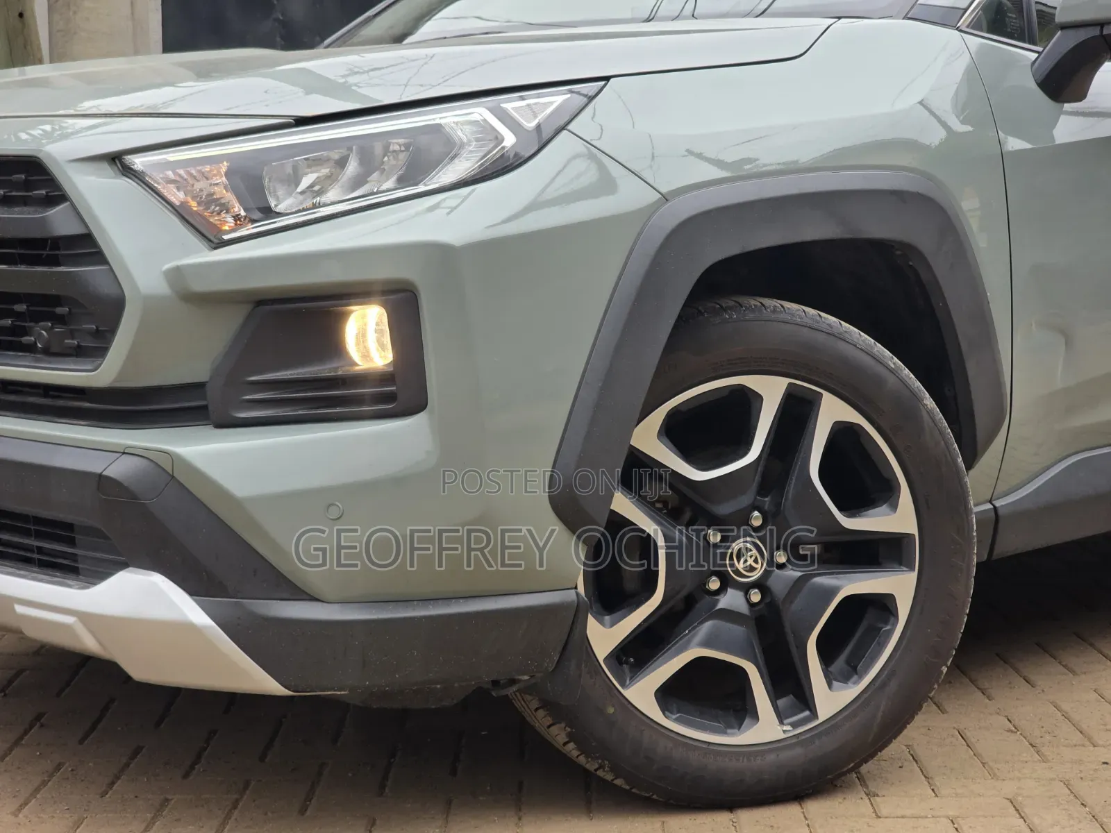 Toyota RAV4 2020 Green