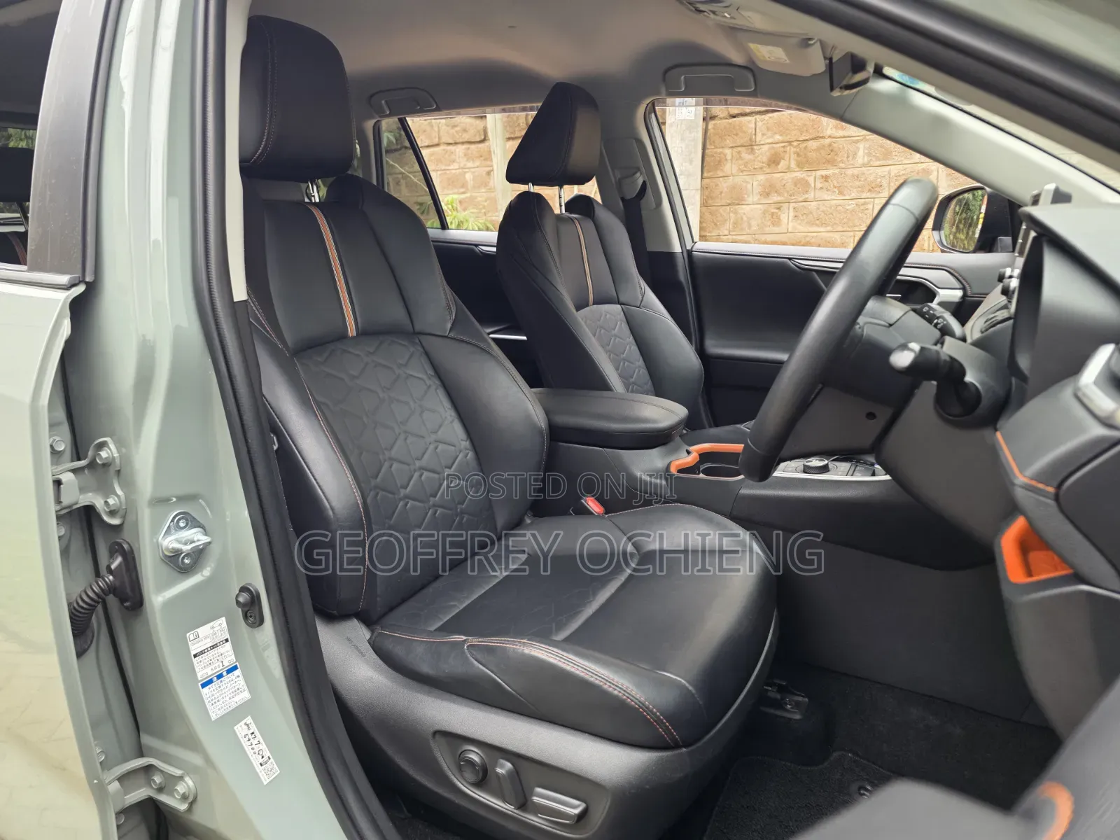 Toyota RAV4 2020 Green