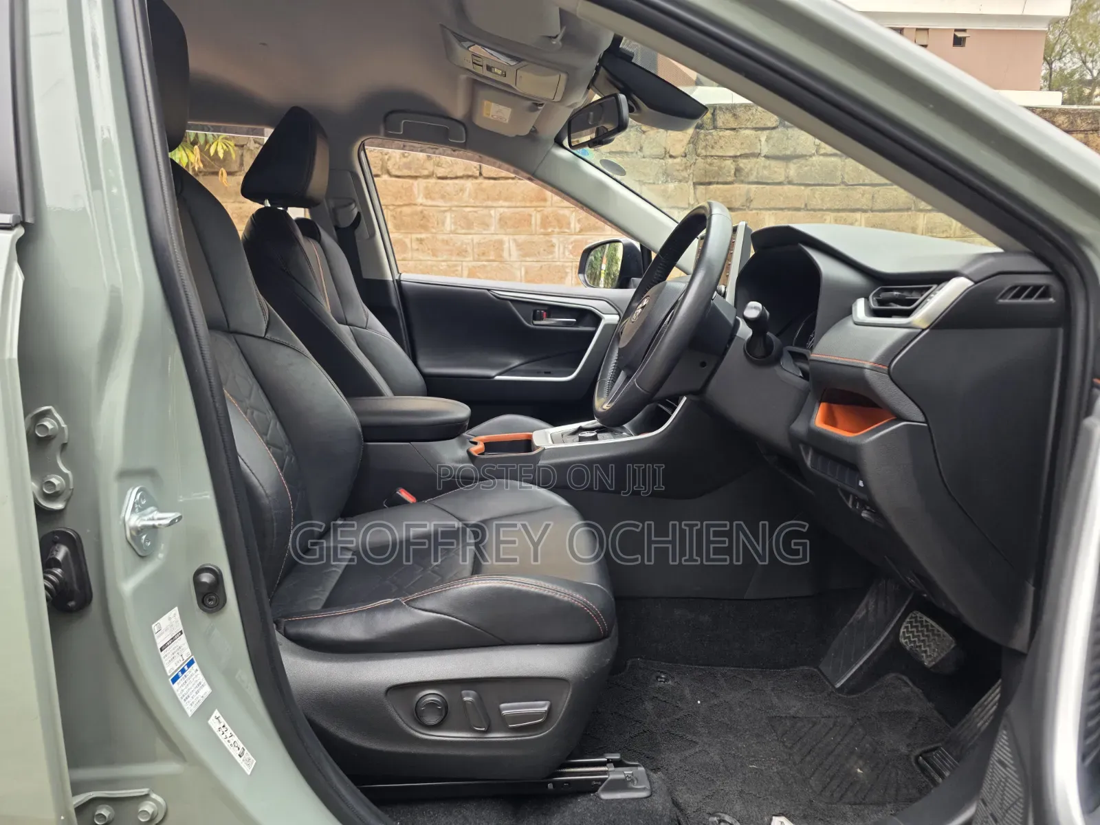 Toyota RAV4 2020 Green