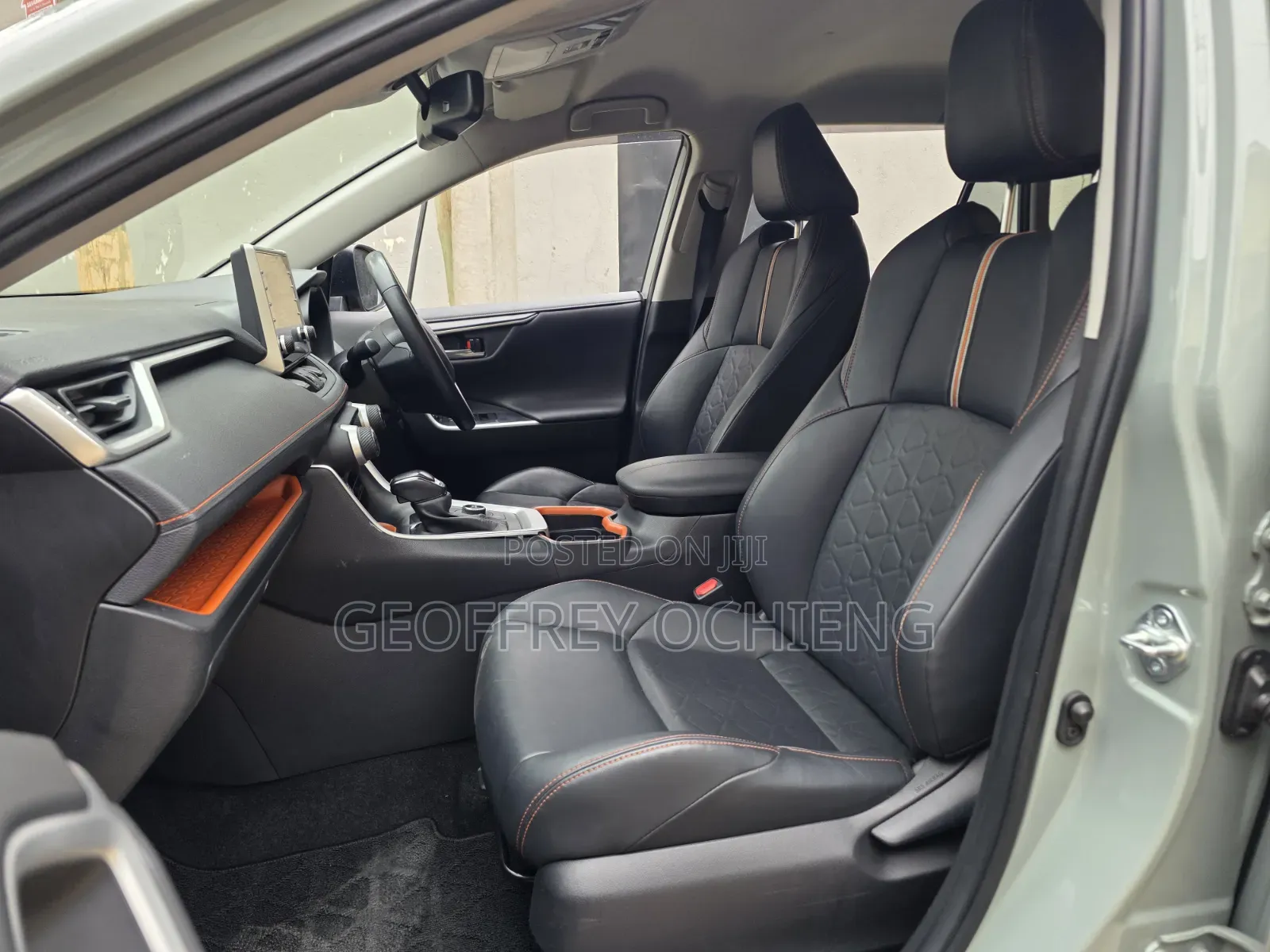 Toyota RAV4 2020 Green