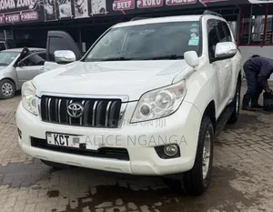 Toyota Land Cruiser Prado 2012 White
