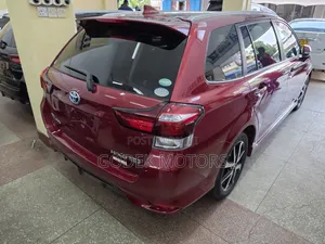 Toyota Corolla Fielder 2019 Red