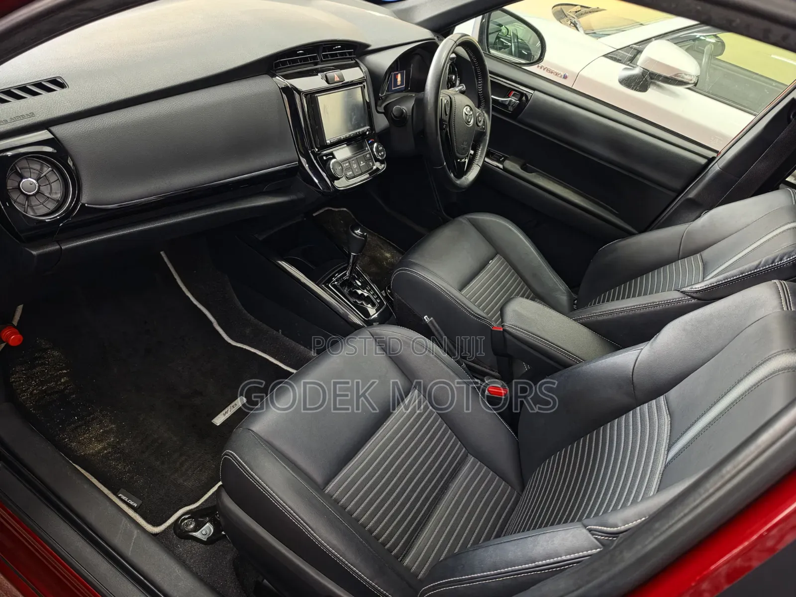 Toyota Corolla Fielder 2019 Red