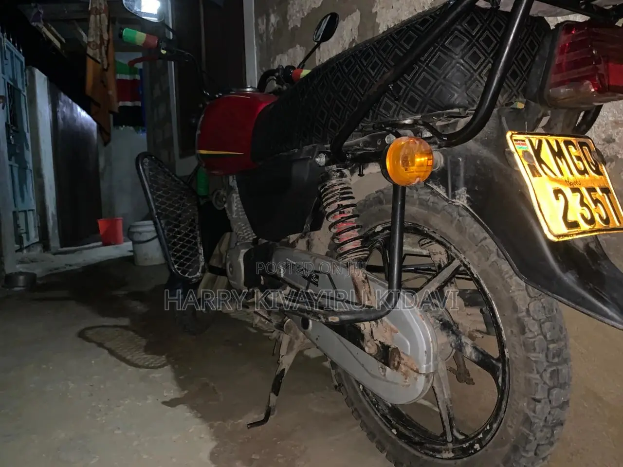 Honda 2022 Red