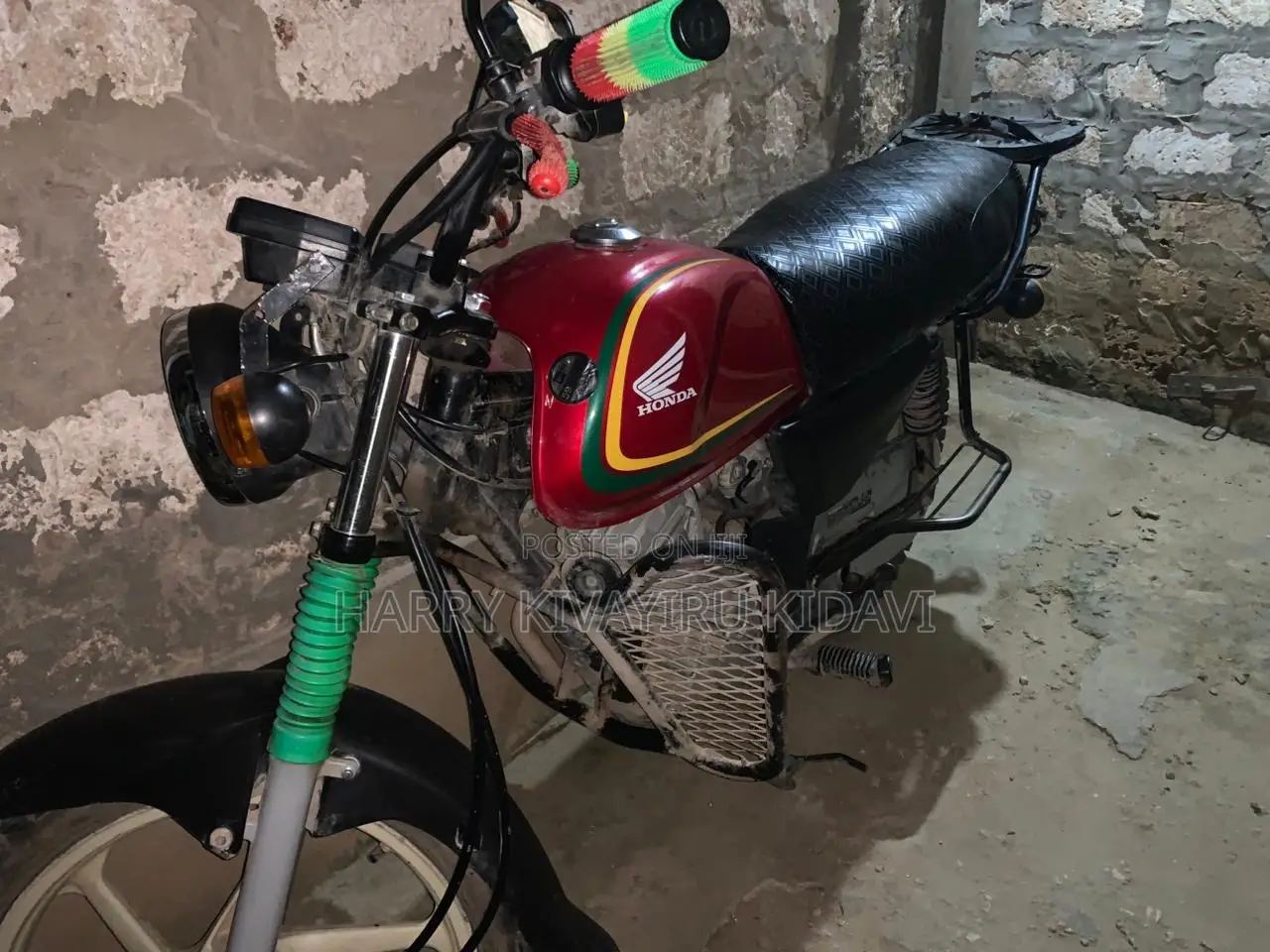 Honda 2022 Red