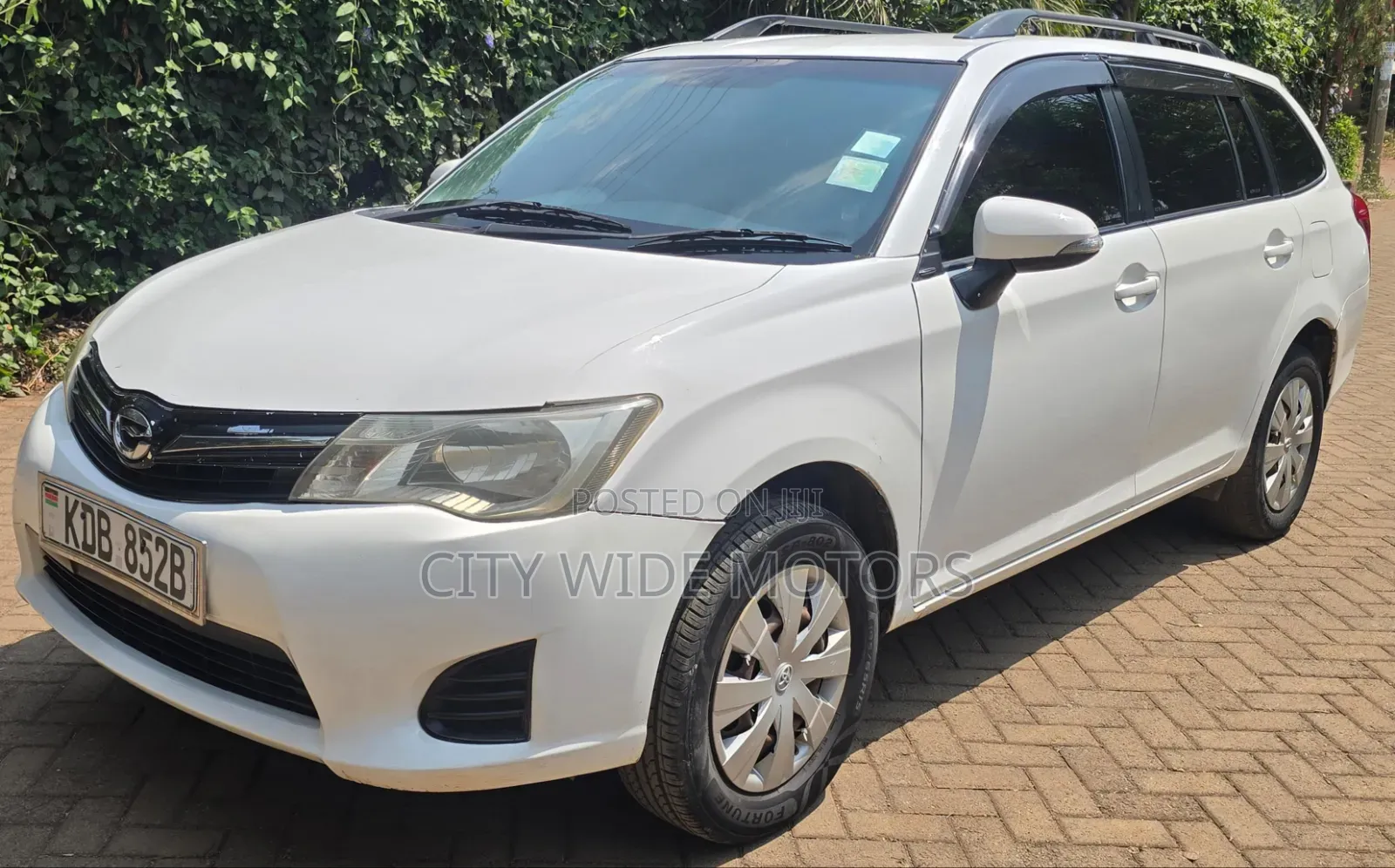 Toyota Corolla Fielder 2013 White