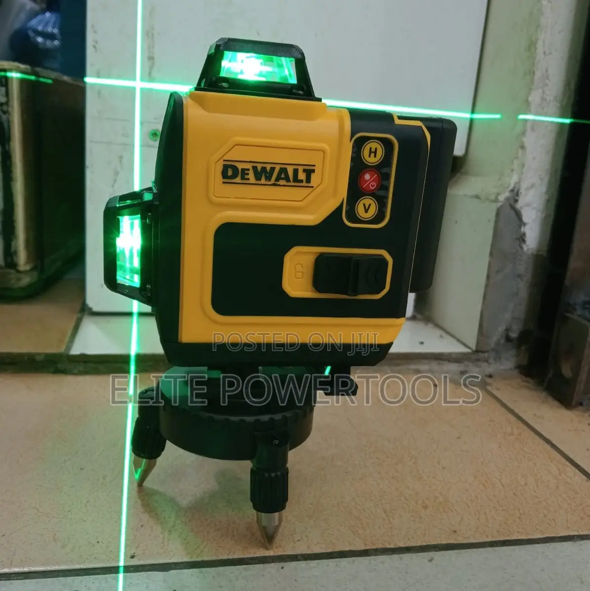 DeWalt 16 Line Self-Leveling Green Laser Level
