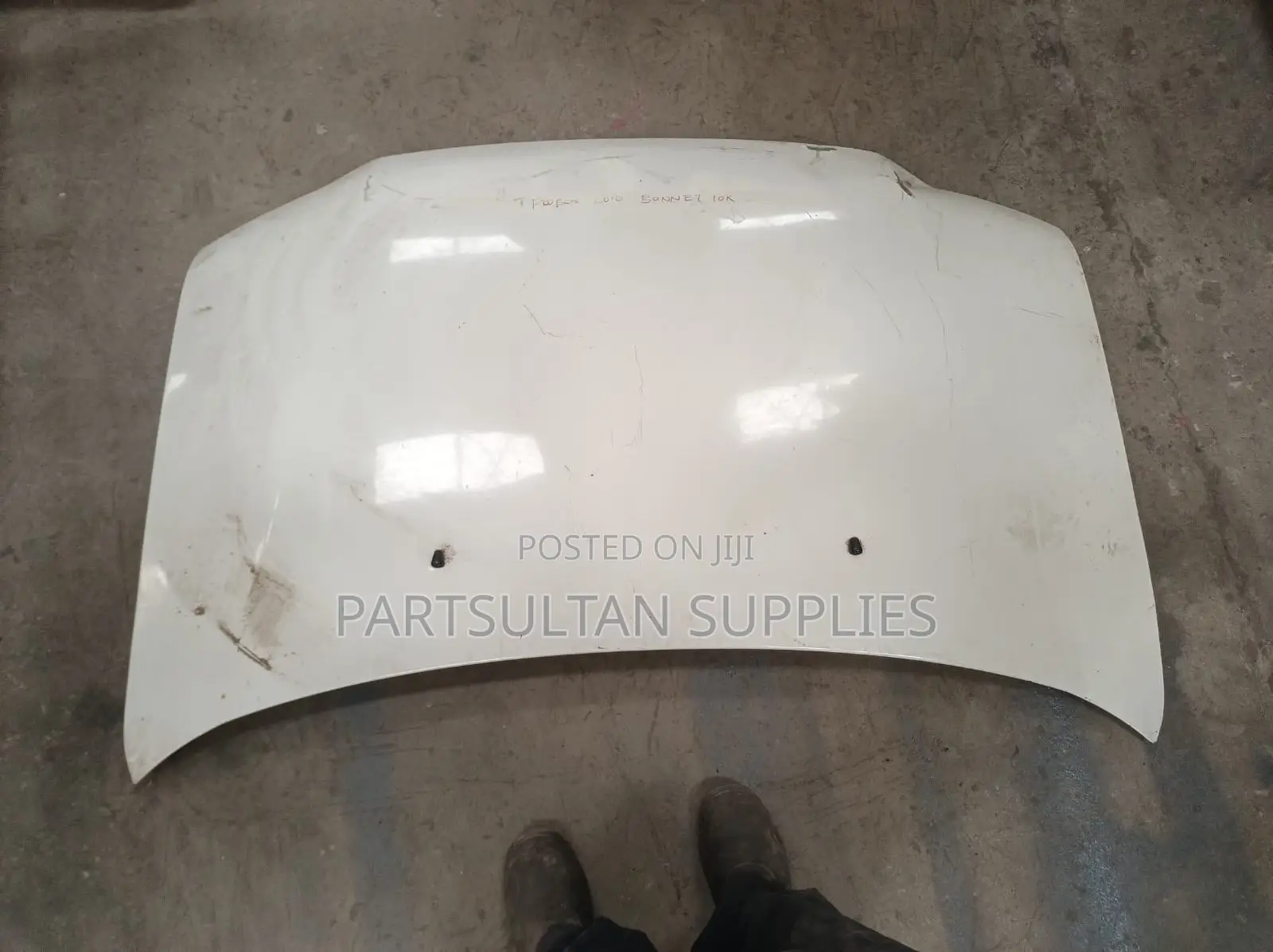 Bonnet Toyota Probox 2010