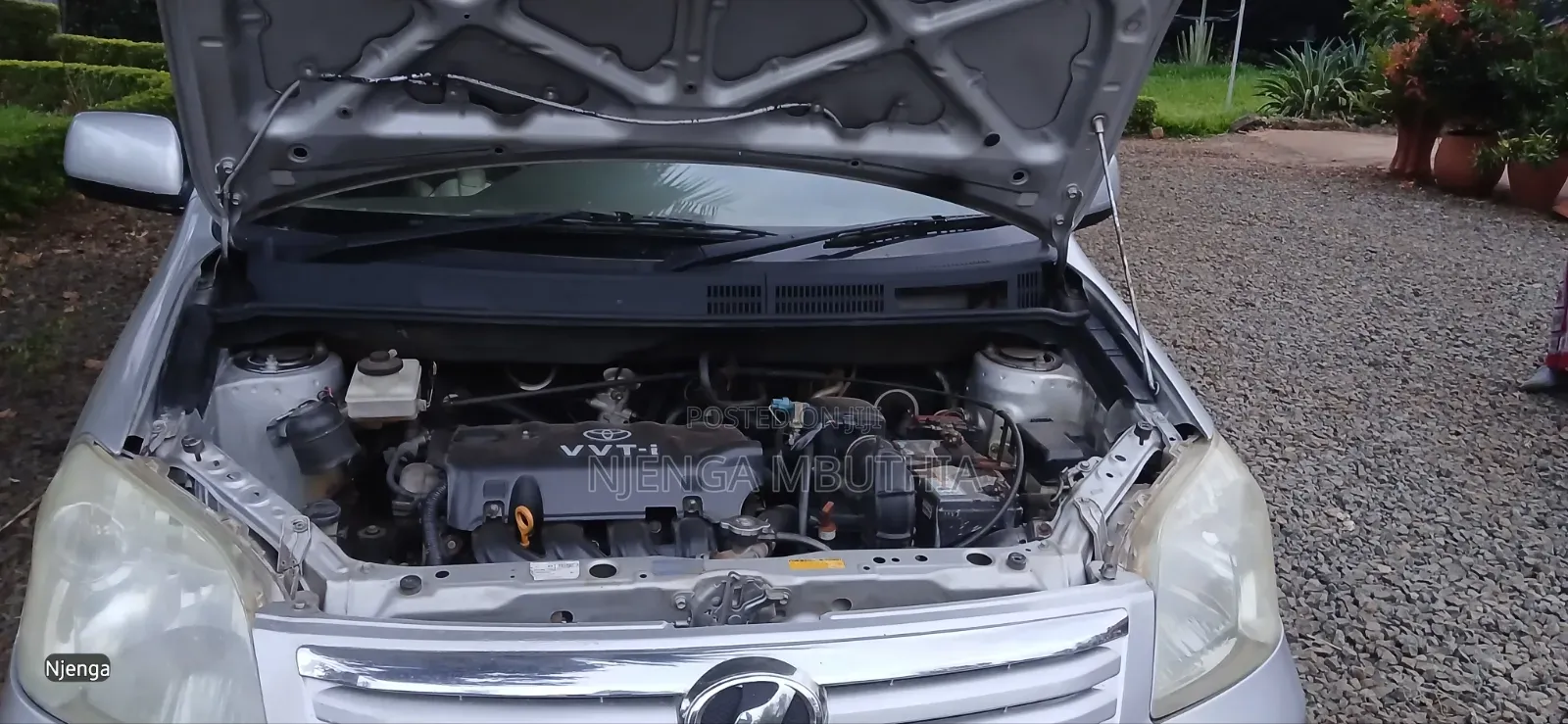 Toyota Raum 2009 Silver