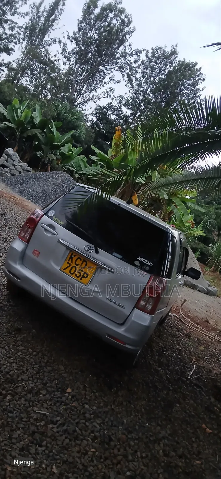 Toyota Raum 2009 Silver